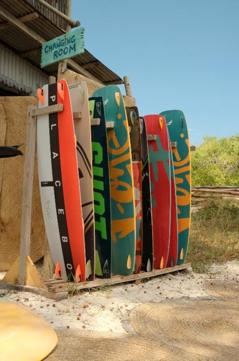 Salty'S Kitesurf Village 基利菲 外观 照片