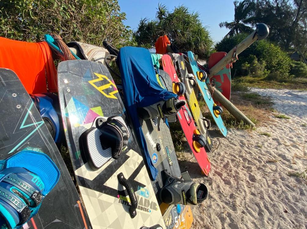Salty'S Kitesurf Village 基利菲 外观 照片