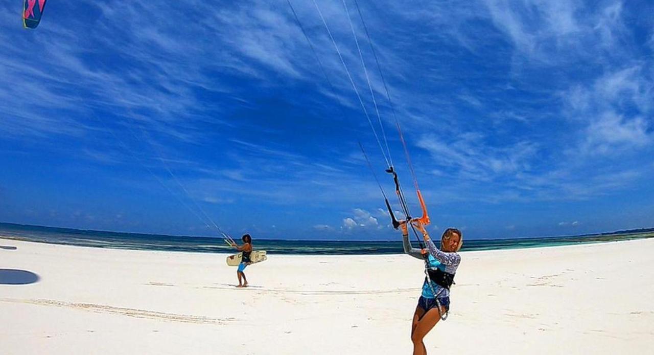 Salty'S Kitesurf Village 基利菲 外观 照片